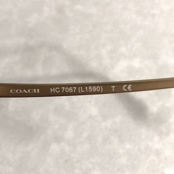 Coach AviatorGold/Milky Olive Sunglasses 59mm - Picture 5 of 7